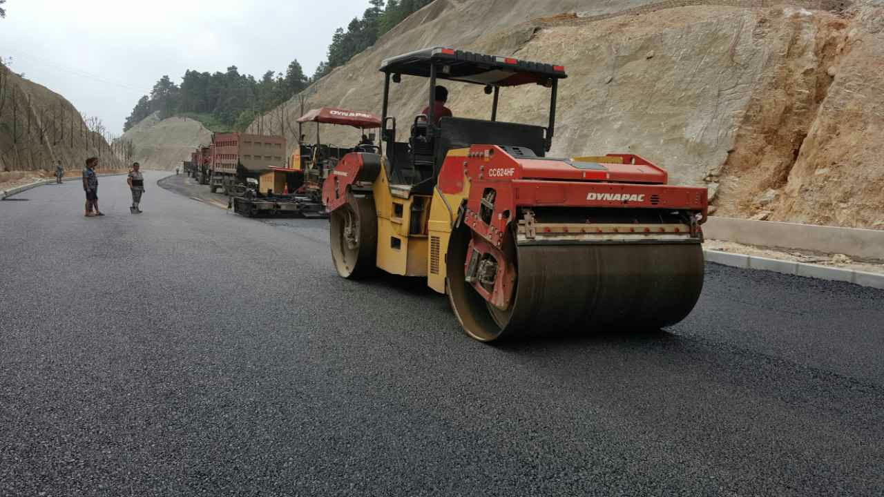 贵州沥青路面施工